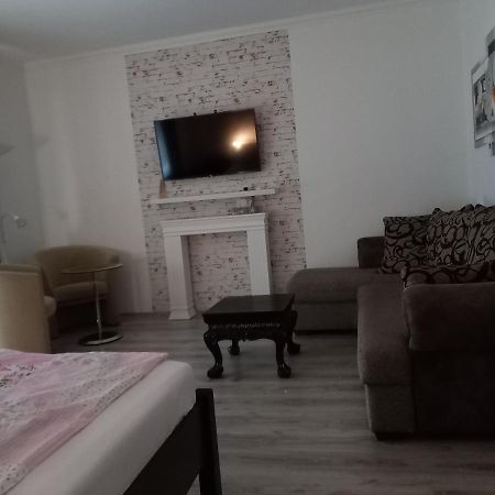 Kardos Apartman Debrecen Exterior foto